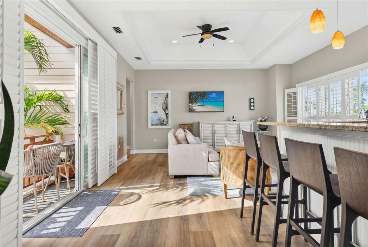 412 73rd Street, Holmes Beach, FL 34217 Photo