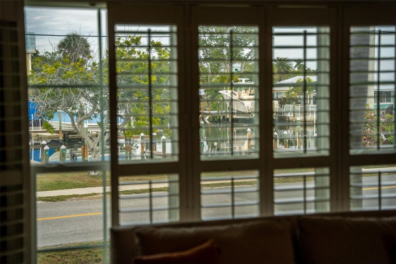 412 73rd Street, Holmes Beach, FL 34217 Photo