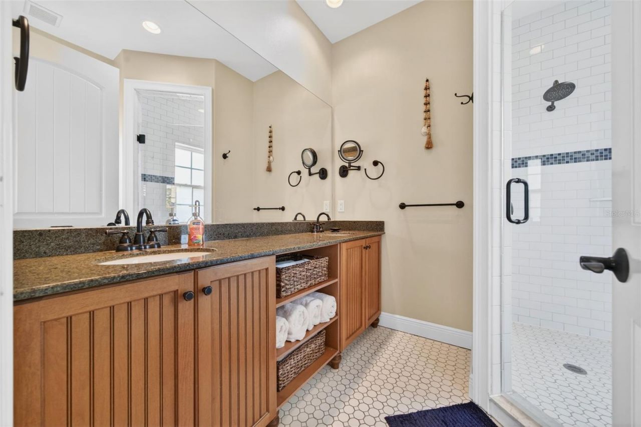 412 73rd Street, Holmes Beach, FL 34217 Photo