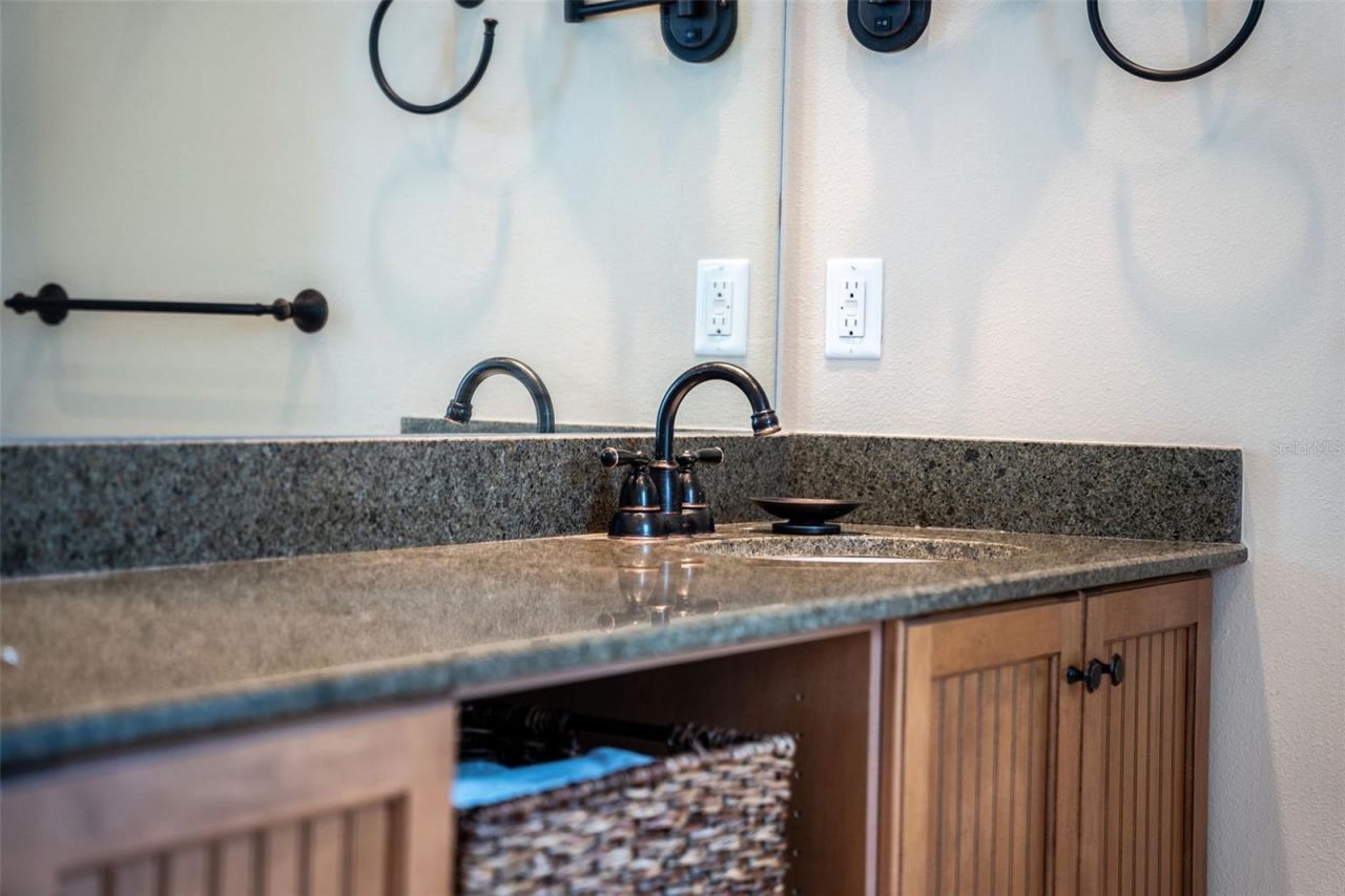 412 73rd Street, Holmes Beach, FL 34217 Photo