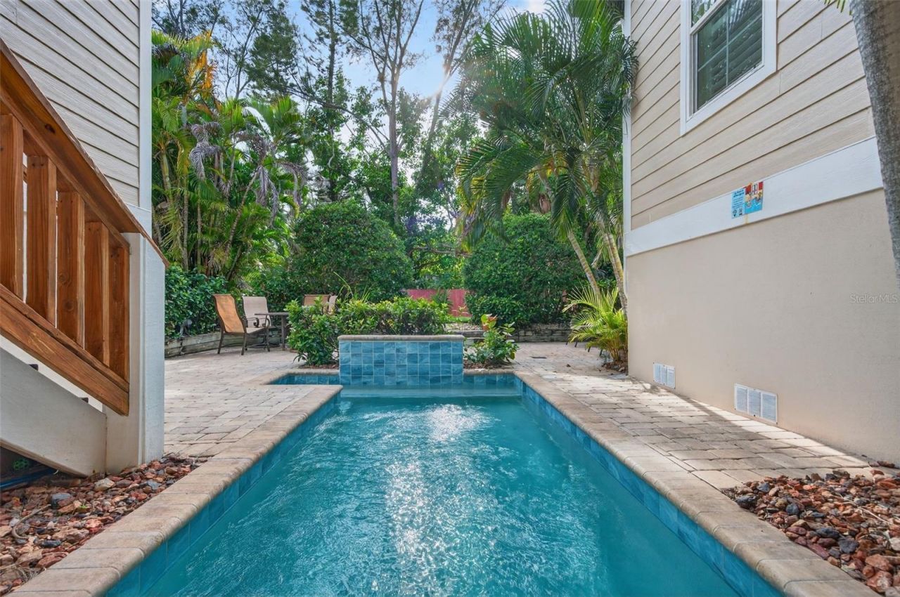 412 73rd Street, Holmes Beach, FL 34217 Photo