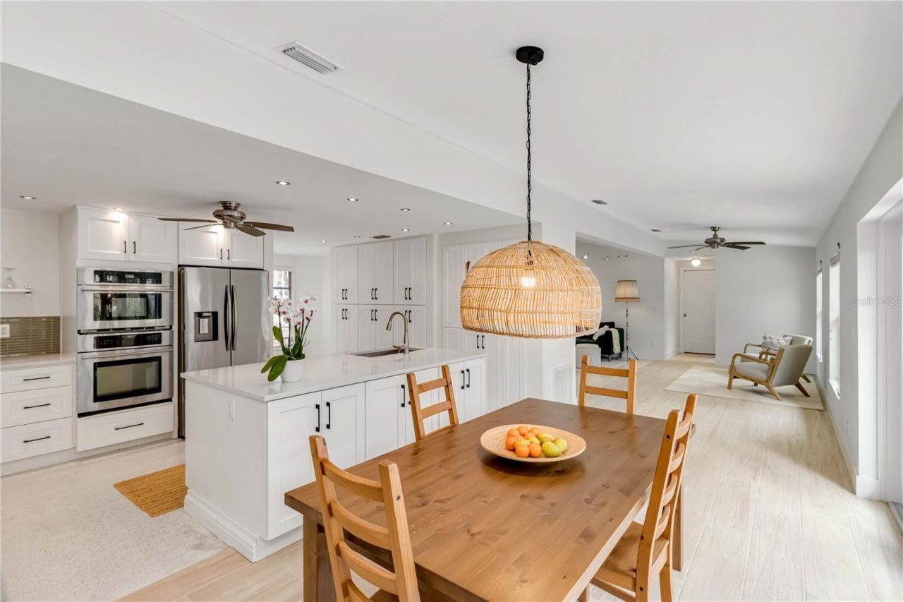 5107 Saint Albans Avenue, Sarasota, FL 34242 Photo