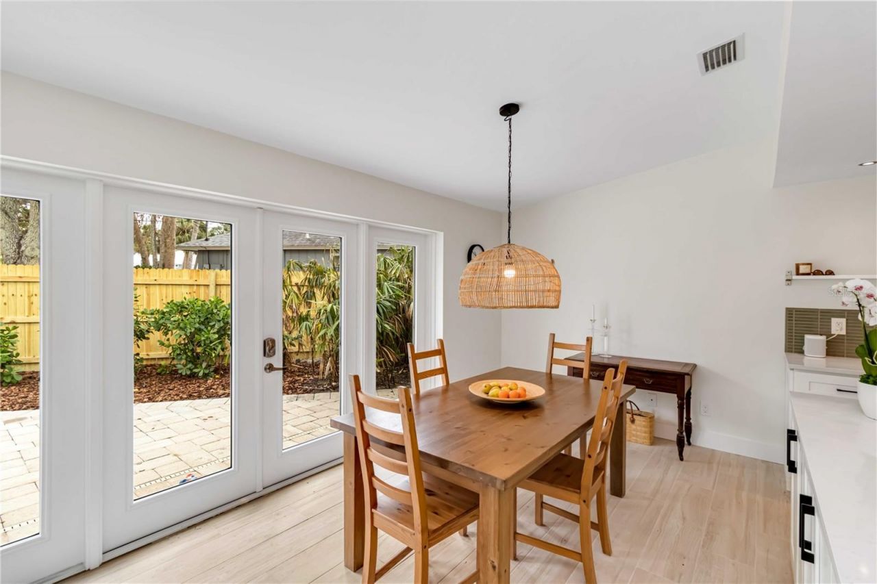 5107 Saint Albans Avenue, Sarasota, FL 34242 Photo