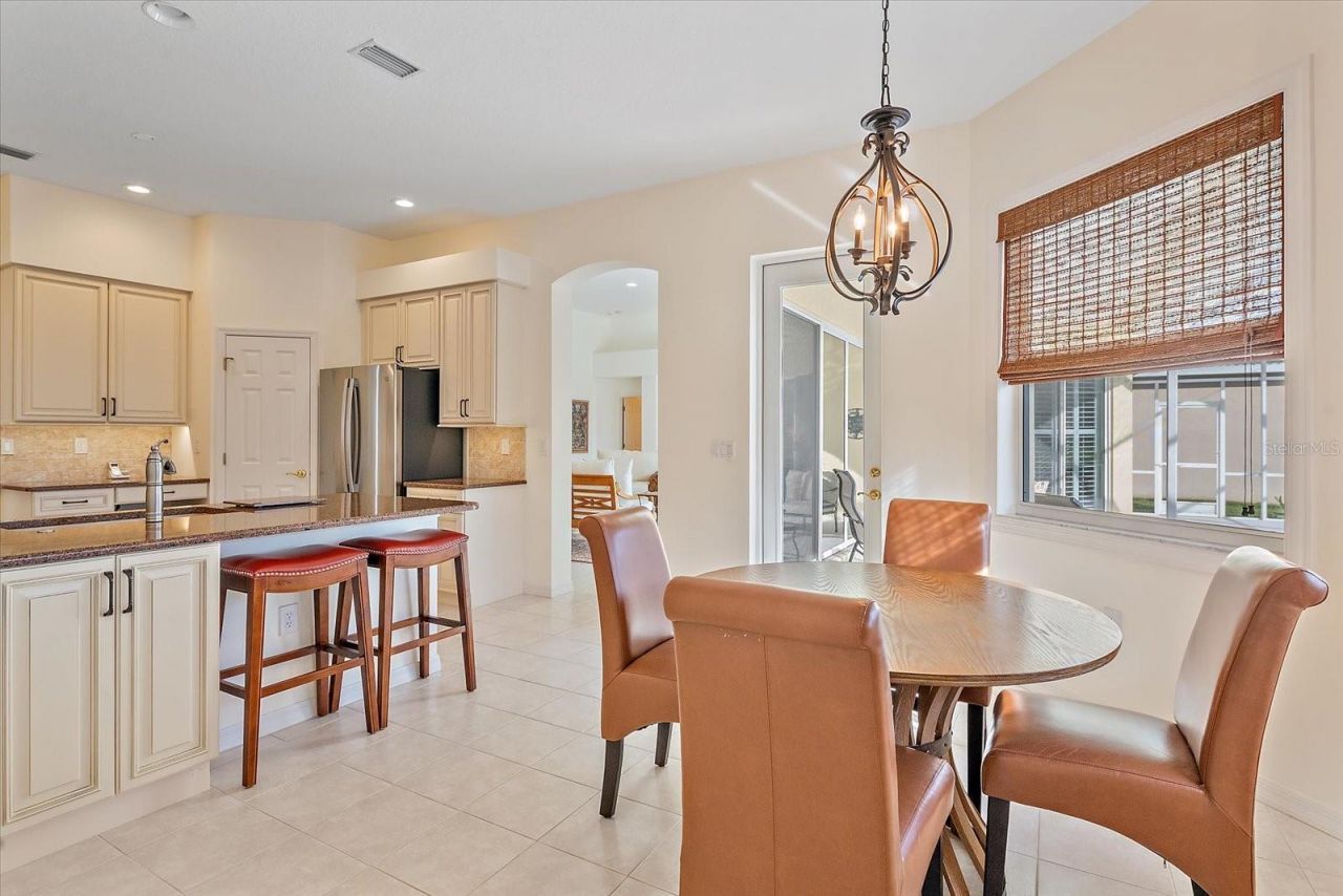 6112 Saddlehorn Avenue, Sarasota, FL 34243 Photo