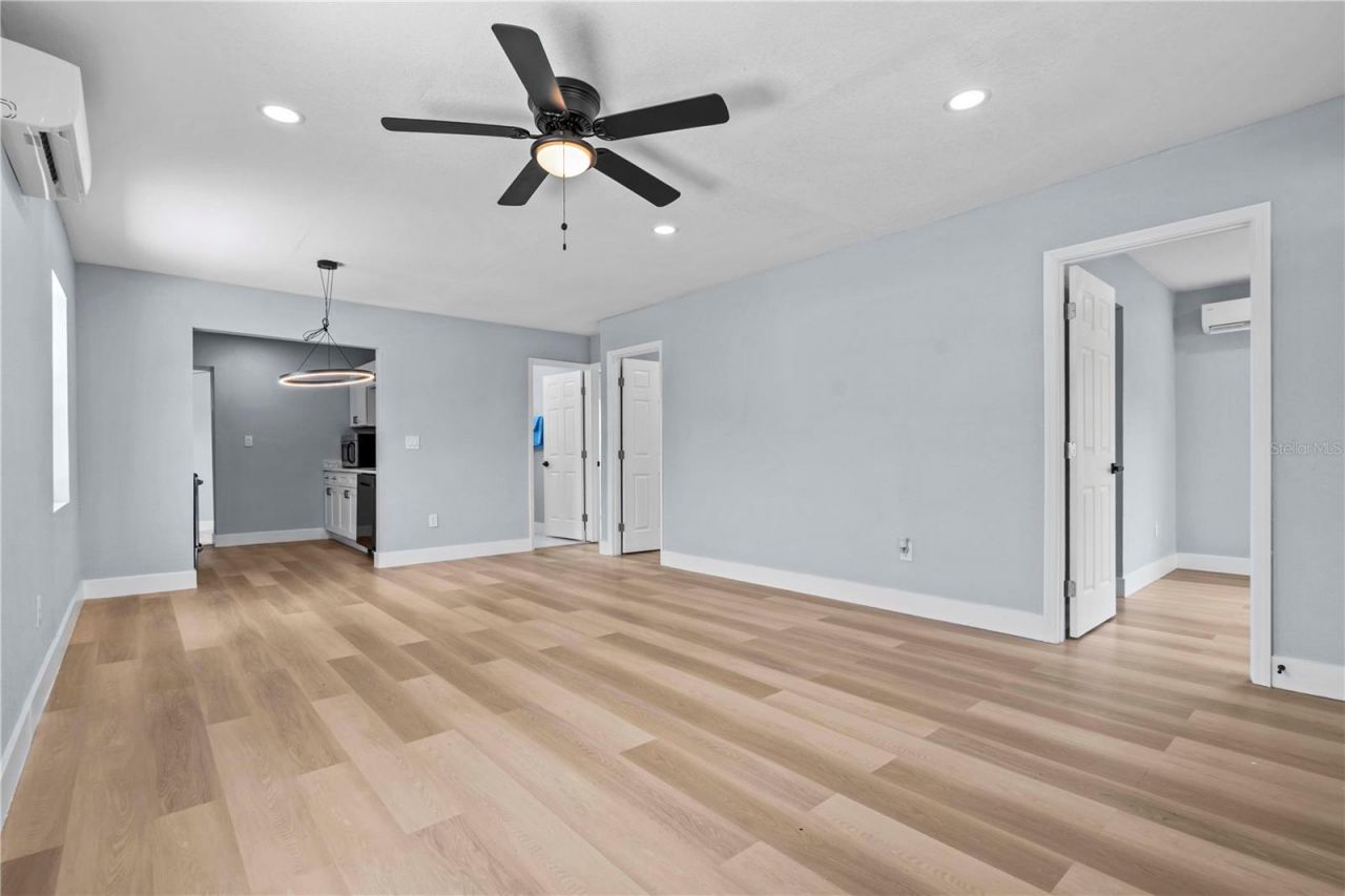 2465 16th Avenue S, Saint Petersburg, FL 33712 Photo