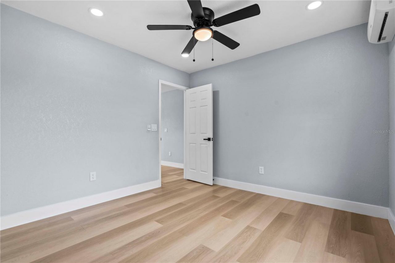 2465 16th Avenue S, Saint Petersburg, FL 33712 Photo