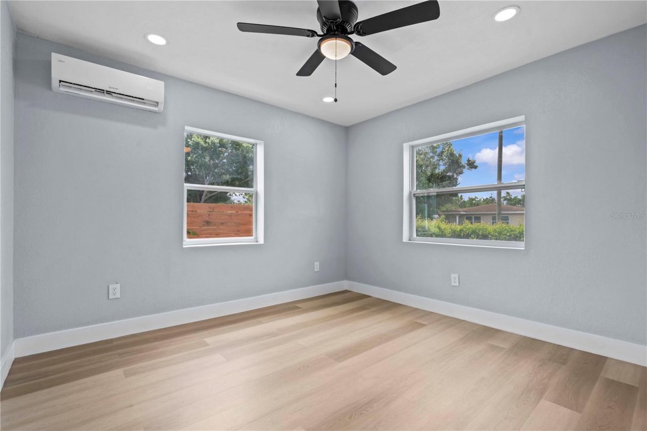 2465 16th Avenue S, Saint Petersburg, FL 33712 Photo