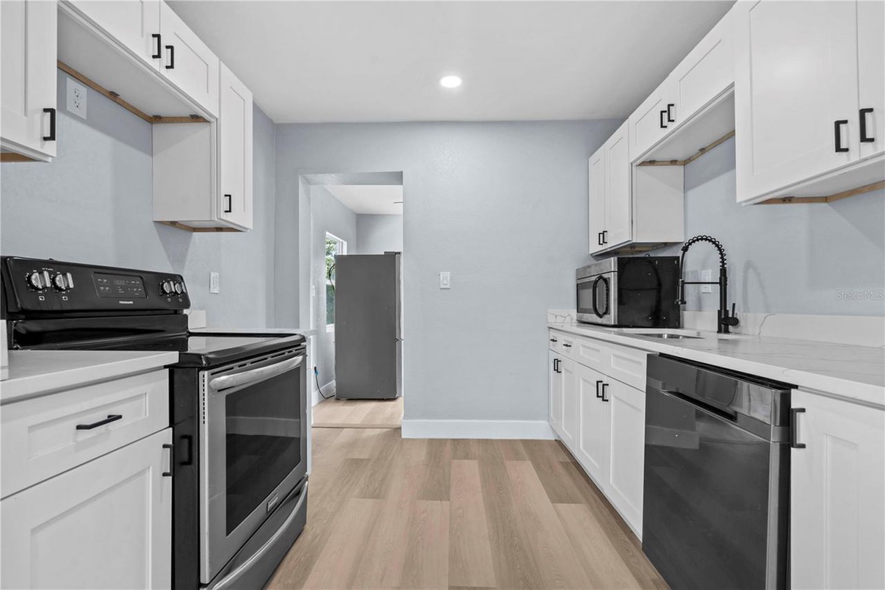 2465 16th Avenue S, Saint Petersburg, FL 33712 Photo