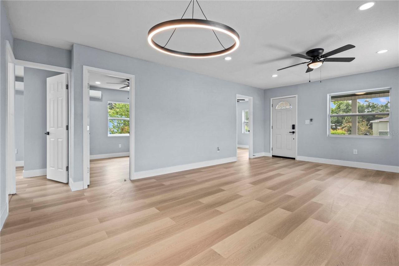 2465 16th Avenue S, Saint Petersburg, FL 33712 Photo