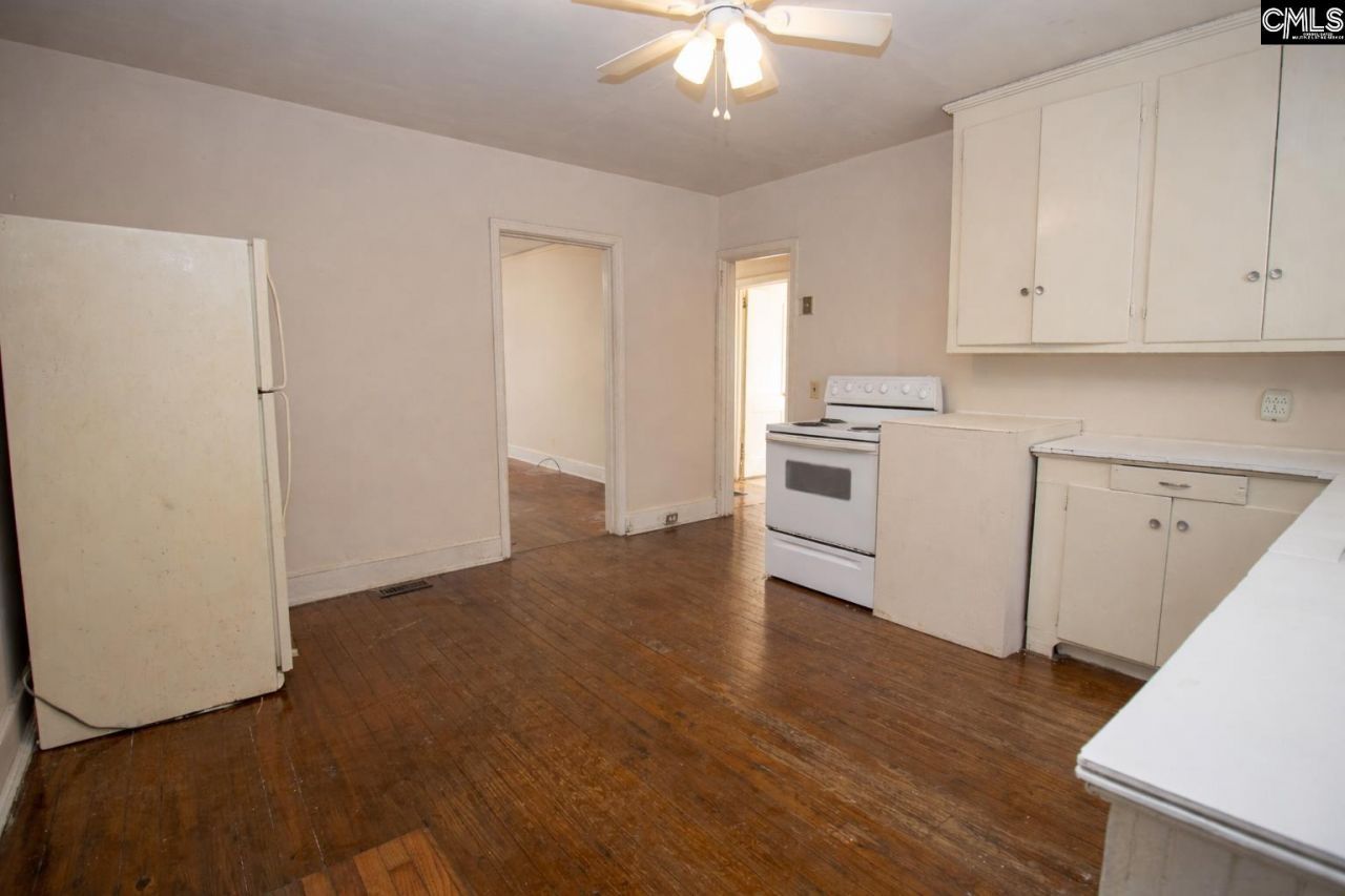 3850/3851 Capers Avenue Photo 6