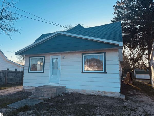 408 Michigan Avenue N, Manton, MI 49663