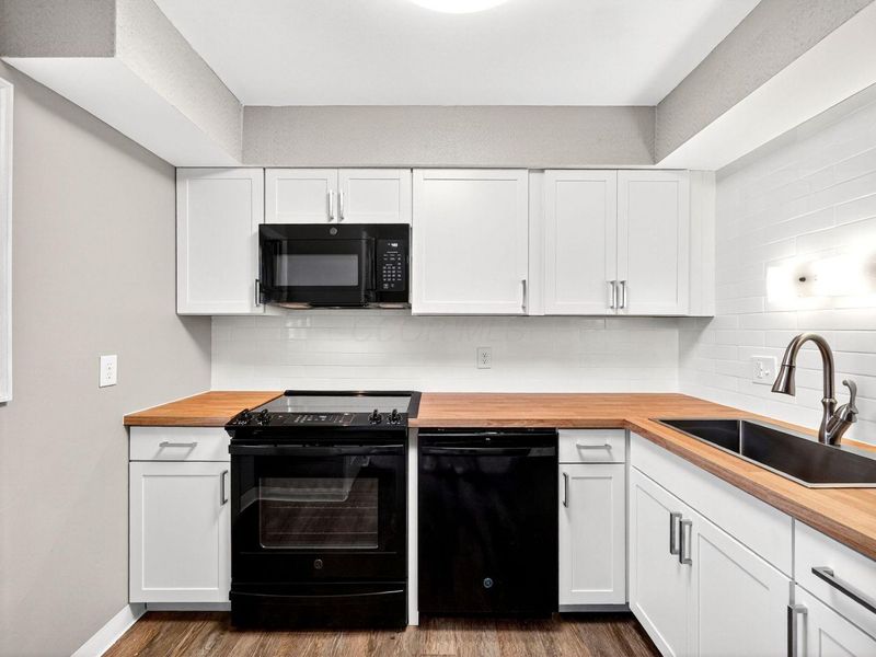 2375 Hardesty Drive N, Unit A5, Columbus, OH 43204 Photo 14