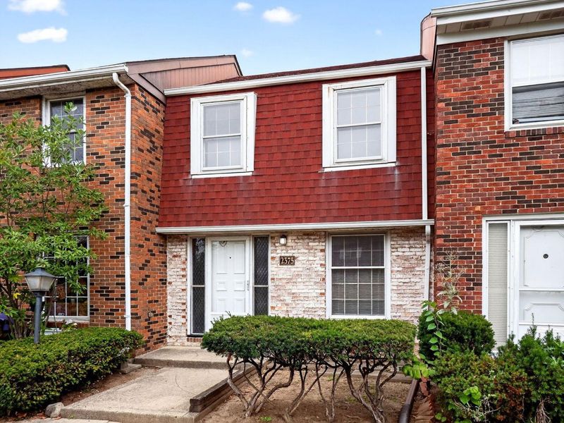 2375 Hardesty Drive N, Unit A5, Columbus, OH 43204 Photo 2