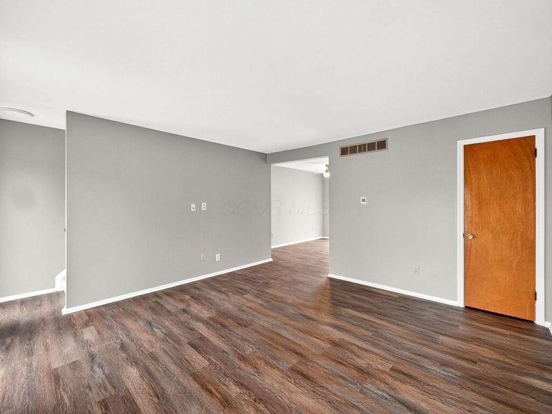 2375 Hardesty Drive N, Unit A5, Columbus, OH 43204 Photo 5