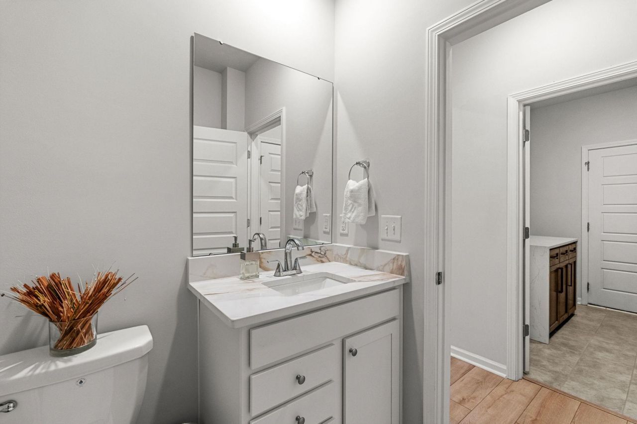 5666 Canary Island Ct. Photo 24