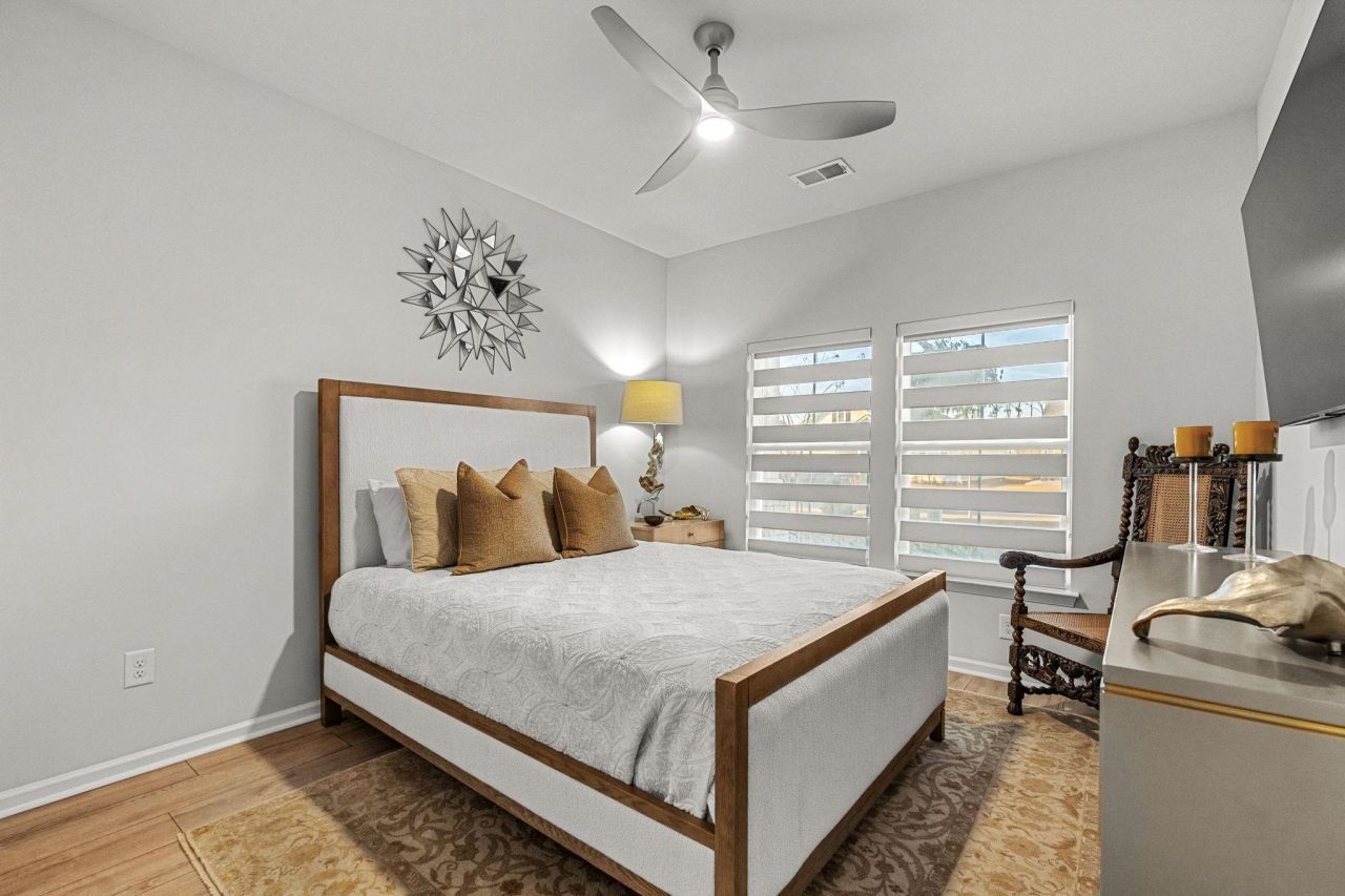 5666 Canary Island Ct. Photo 25