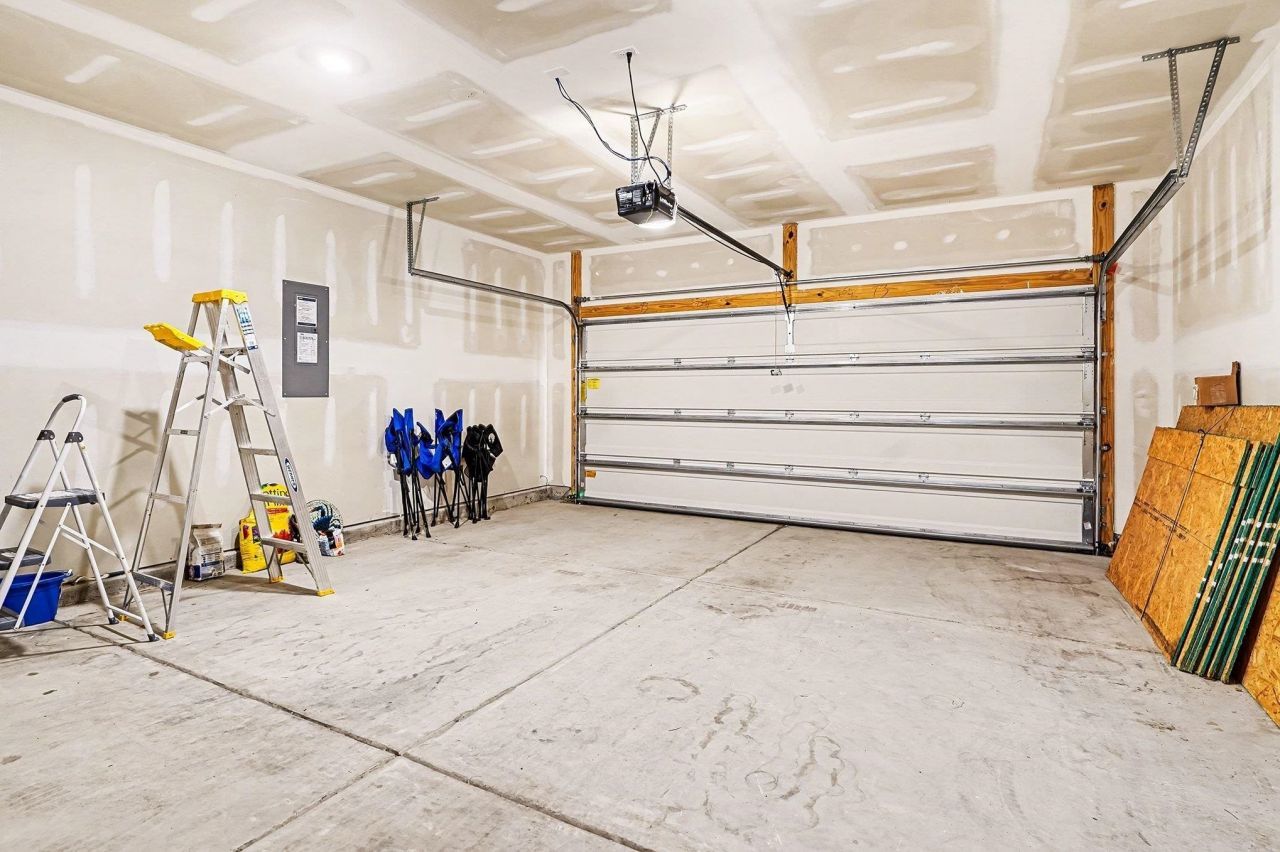 1071 Heather Glen Blvd. Photo 33