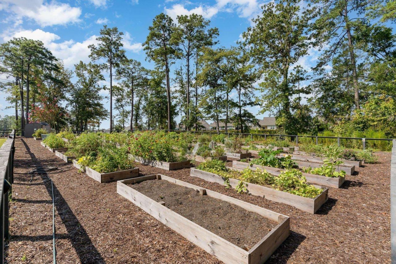 1071 Heather Glen Blvd. Photo 38