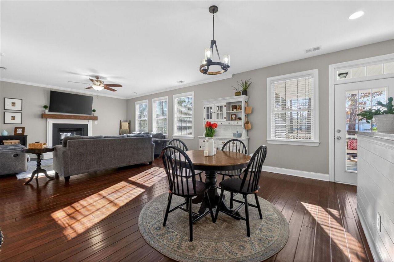 8519 Majestic Street Photo 12