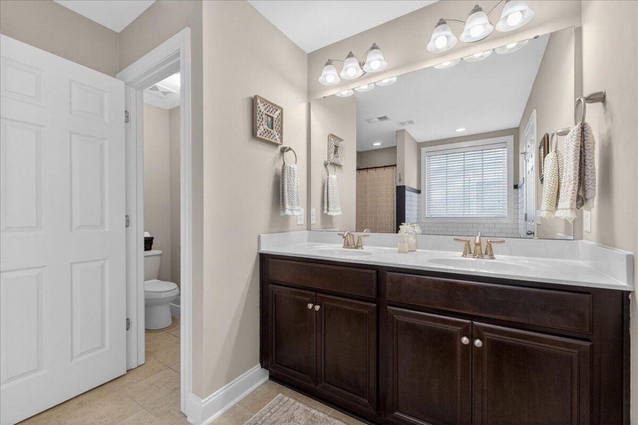 8519 Majestic Street Photo 23