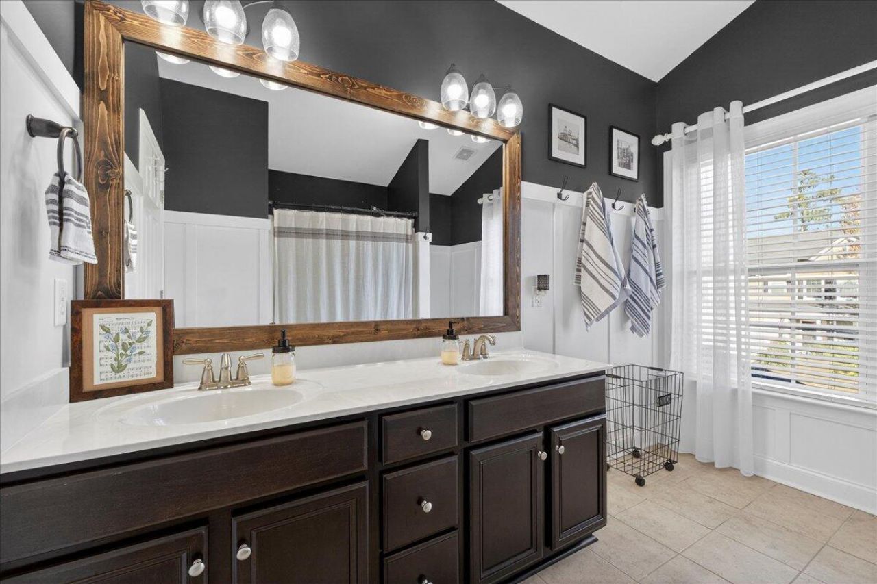 8519 Majestic Street Photo 31