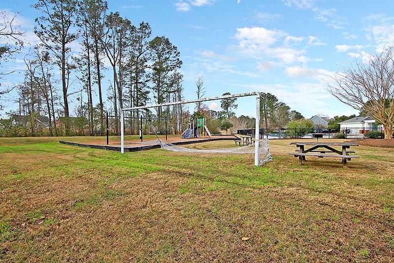 8519 Majestic Street Photo 40