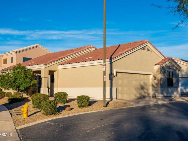 1750 W UNION HILLS Drive, Unit 33, Phoenix, AZ 85027