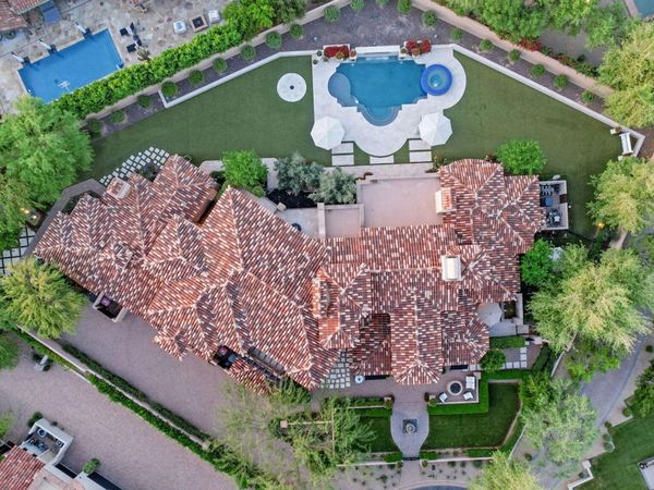 9926 E KEMPER Way, Scottsdale, AZ 85255