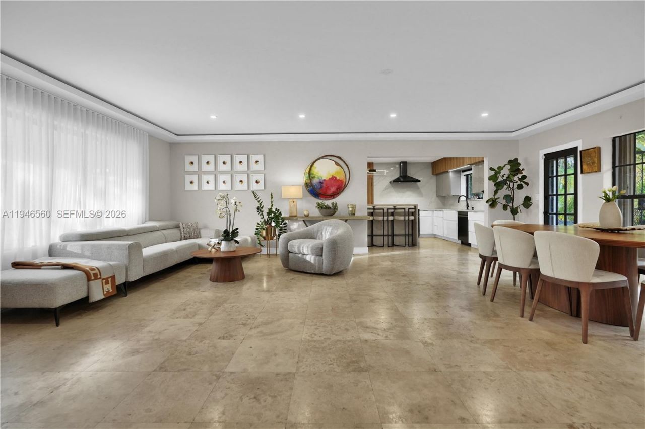 11905 NE 6th Ave, Biscayne Park, FL 33161 Photo