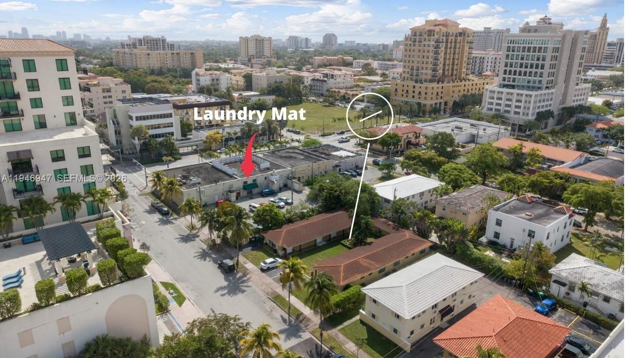 214 Salamanca Ave, Unit 2, Coral Gables, FL 33134 Photo