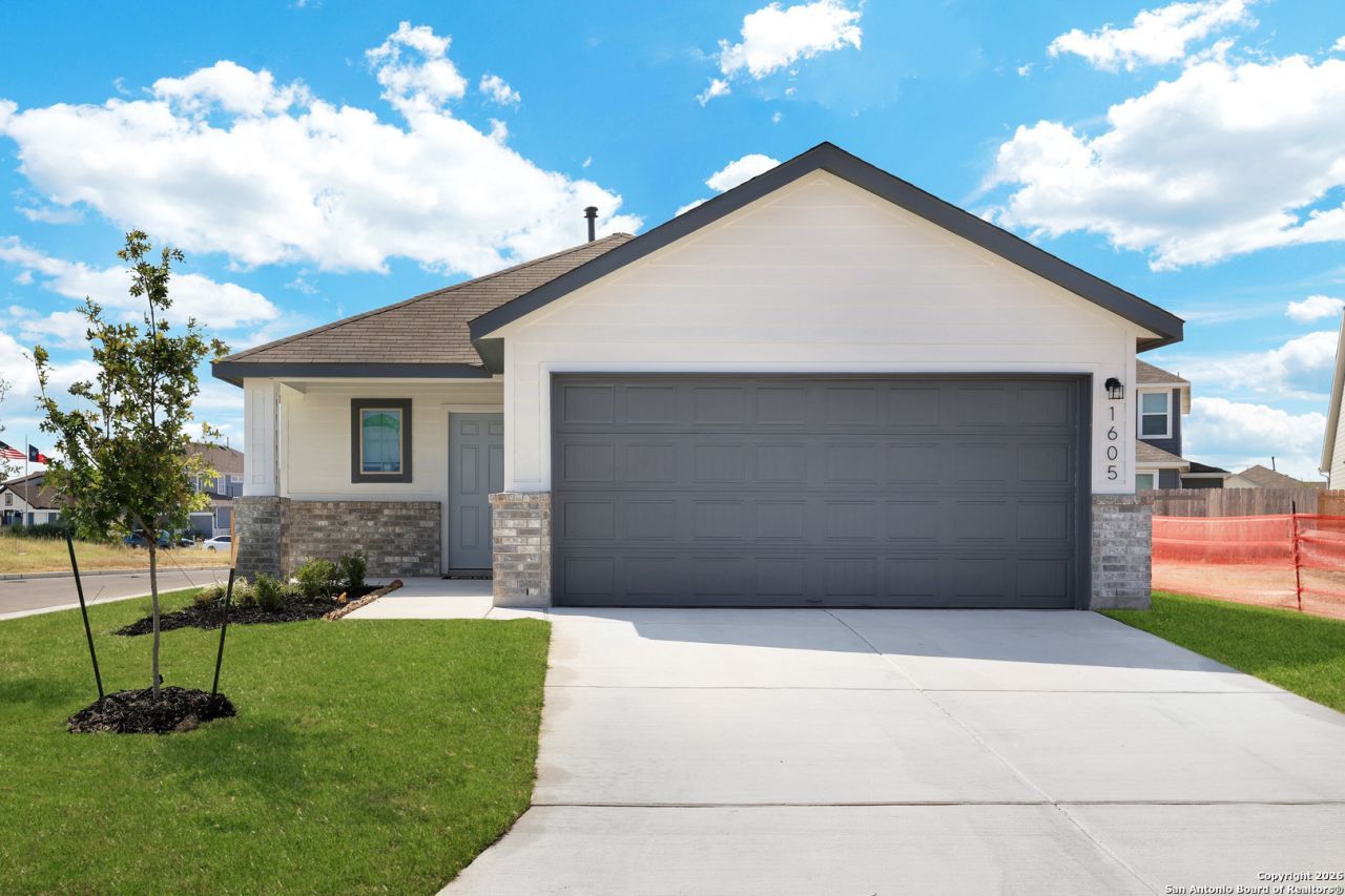 1605 Big Sur, New Braunfels, TX 78130 Main Photo