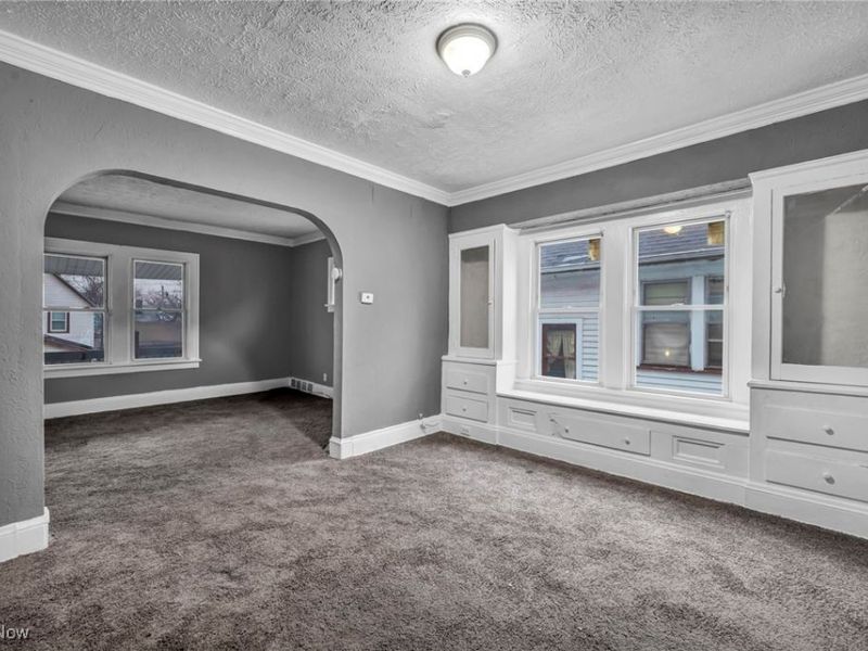 13818 Durkee Avenue, Cleveland, OH 44105 Photo 7