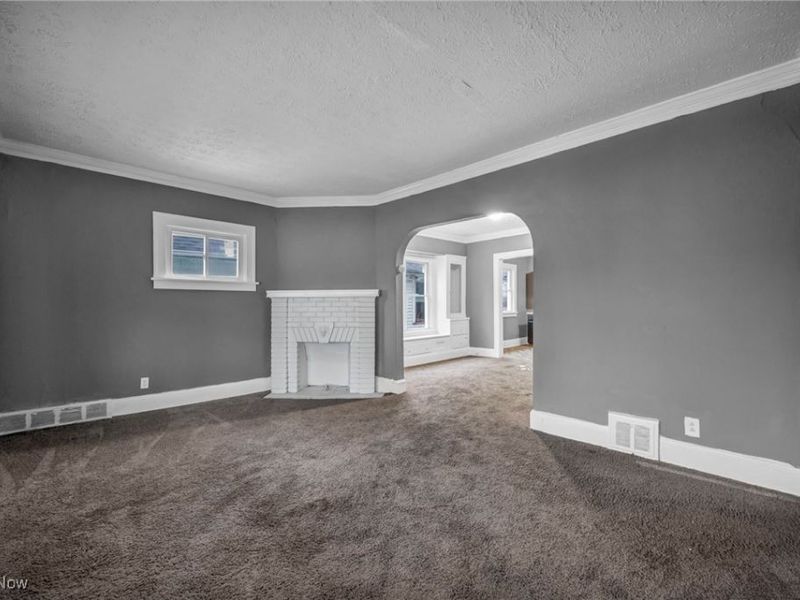 13818 Durkee Avenue, Cleveland, OH 44105 Photo 9