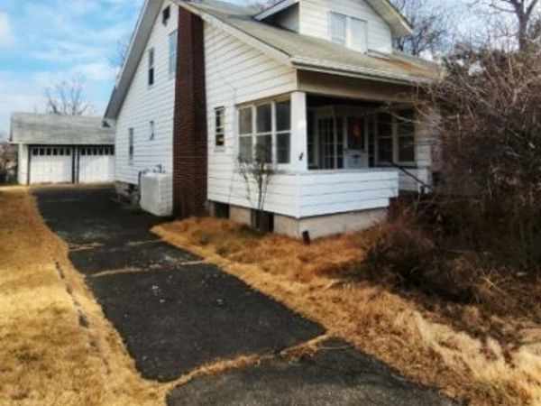 518 W Broadway, Haledon, NJ 07508