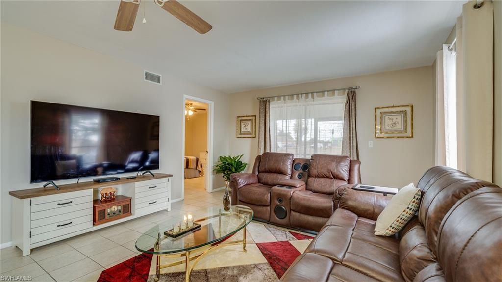 309 Nicholas Pkwy W, Unit 102, Cape Coral, FL 33991 Photo