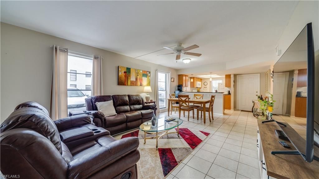 309 Nicholas Pkwy W, Unit 102, Cape Coral, FL 33991 Photo