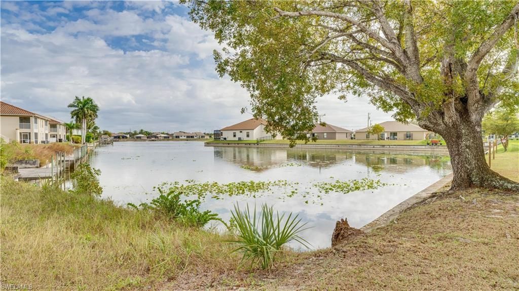 309 Nicholas Pkwy W, Unit 102, Cape Coral, FL 33991 Photo