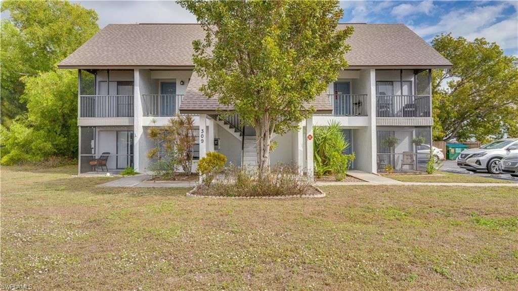 309 Nicholas Pkwy W, Unit 102, Cape Coral, FL 33991 Photo