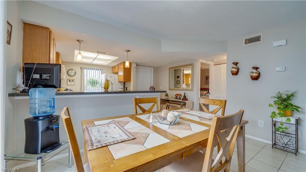 309 Nicholas Pkwy W, Unit 102, Cape Coral, FL 33991 Photo