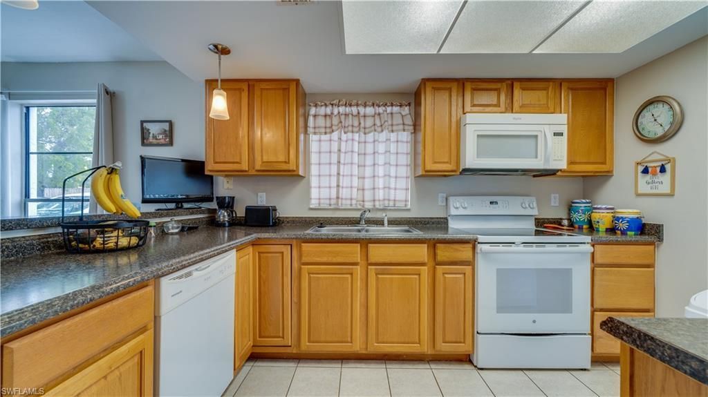 309 Nicholas Pkwy W, Unit 102, Cape Coral, FL 33991 Photo