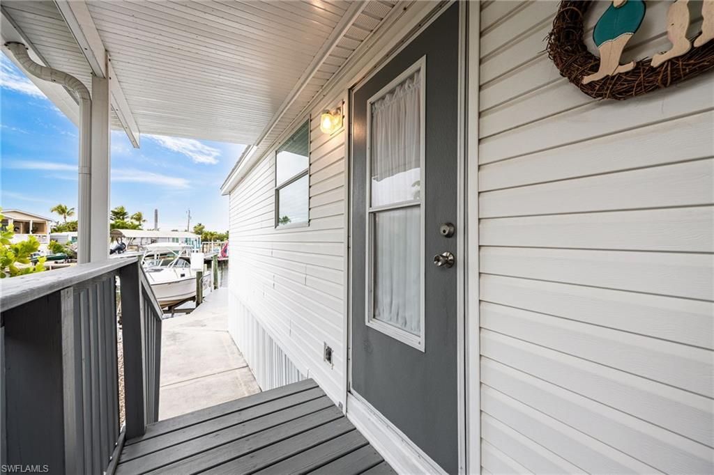 3811 Blueberry Ln, Saint James City, FL 33956 Photo