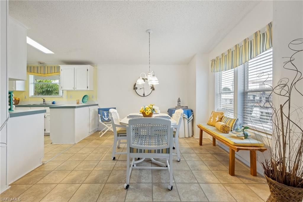 3811 Blueberry Ln, Saint James City, FL 33956 Photo