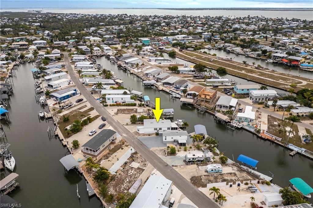 3811 Blueberry Ln, Saint James City, FL 33956 Photo