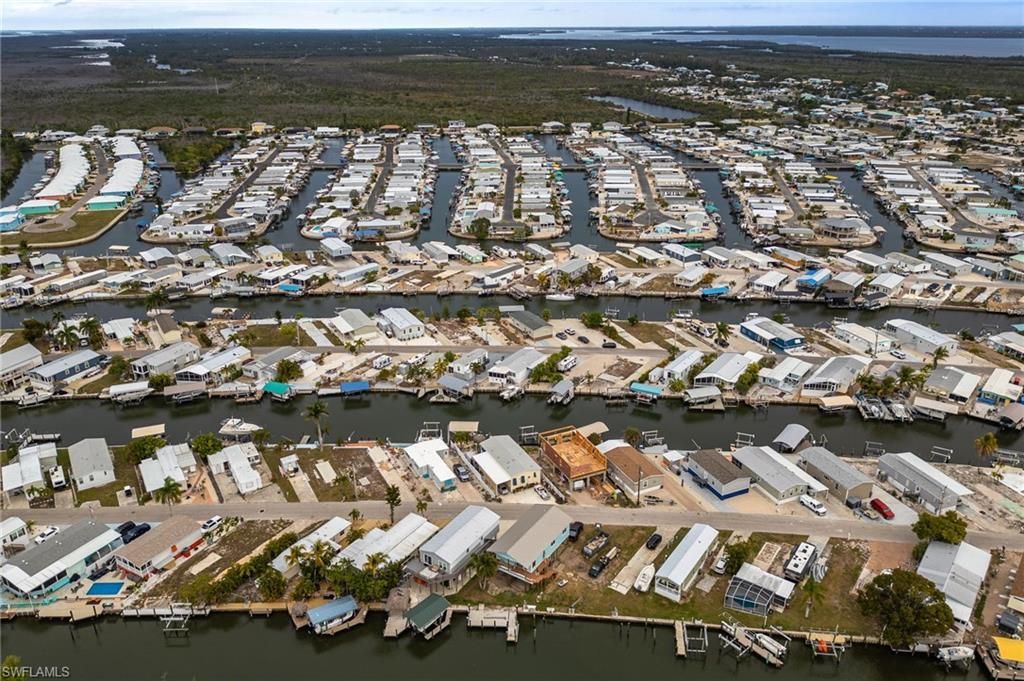 3811 Blueberry Ln, Saint James City, FL 33956 Photo