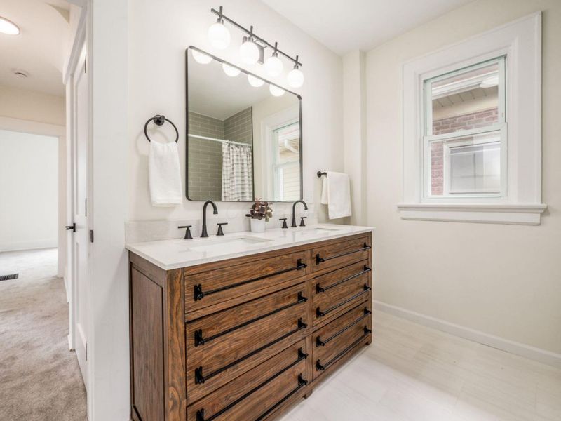 935 S Ohio Avenue , Columbus, OH 43206 Photo 38