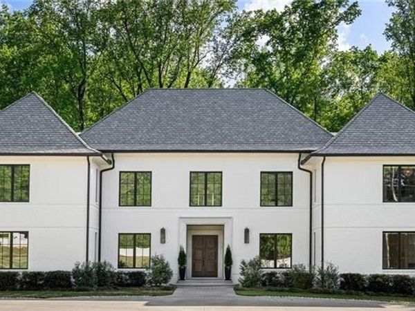 5260 Long Island Drive NW, Atlanta, GA 30327