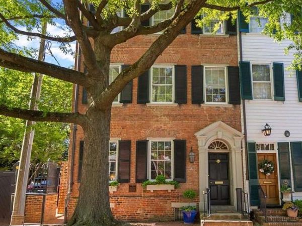 210 PRINCE STREET, ALEXANDRIA, VA 22314