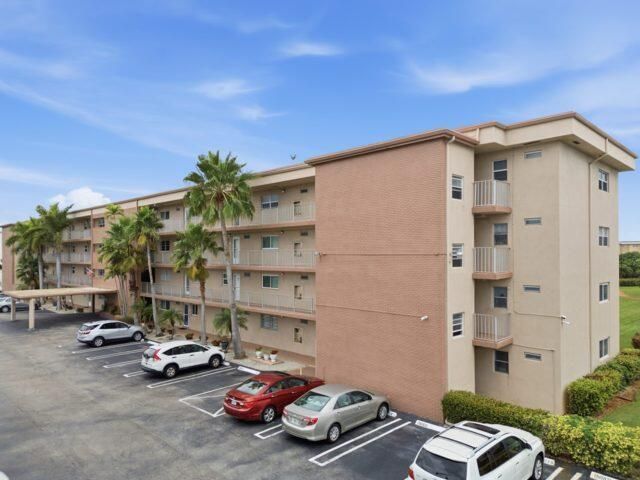 2615 NE 1st Court, Unit 106, Boynton Beach, FL 33435 Photo