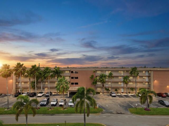 2615 NE 1st Court, Unit 106, Boynton Beach, FL 33435 Photo