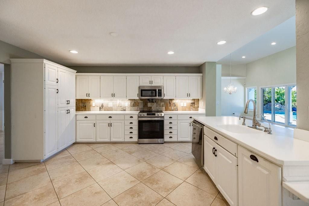 2432 NE 22nd Avenue, Lighthouse Point, FL 33064 Photo